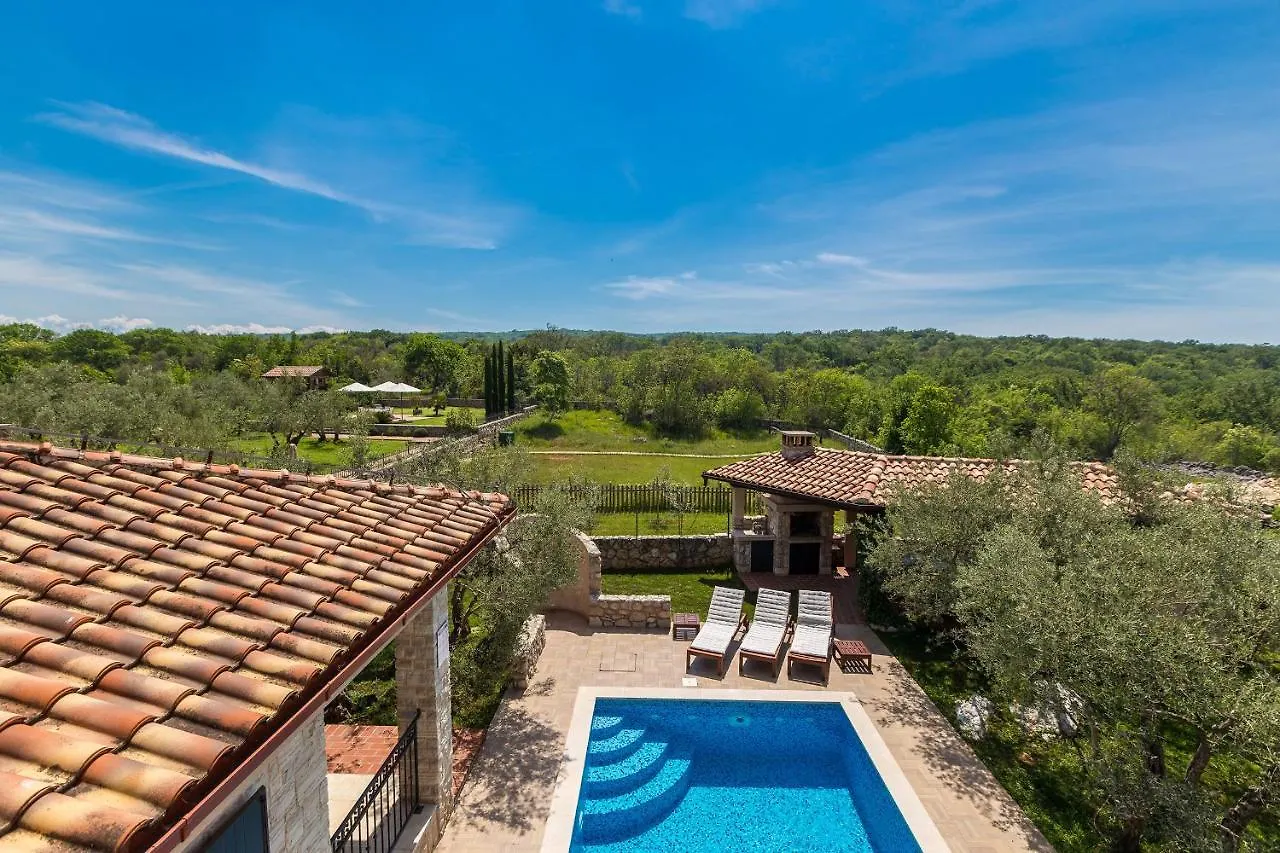 Holiday House Casa D'Oro Strilcici Holiday home