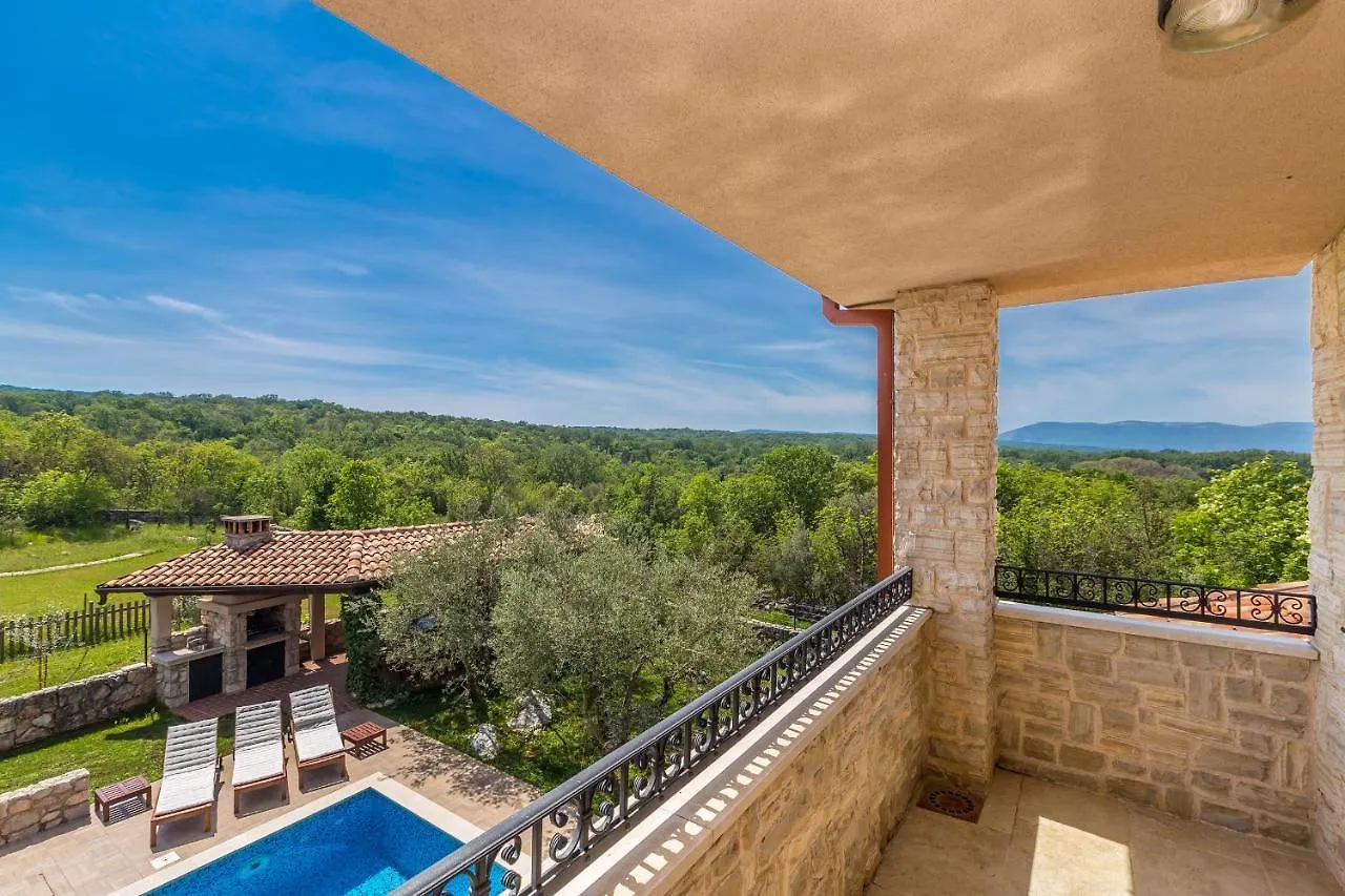 Holiday home Holiday House Casa D'Oro Strilcici